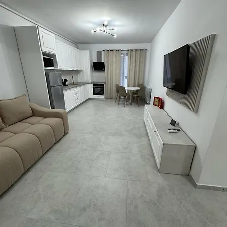 Apartment Sea Breeze 2 Navodari